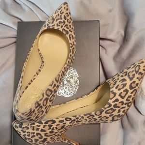 Vince Camuto pumps